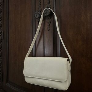Chic Cream Shoulder Bag